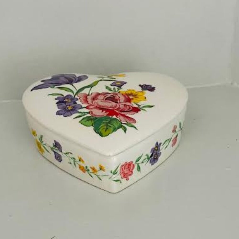 Vintage Perugina Heart Shaped Floral Ceramic Jewelry Box By La Castellana Italy